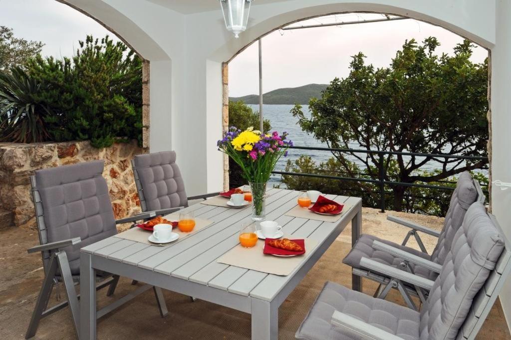 Holiday Home Odiseja Слано Экстерьер фото